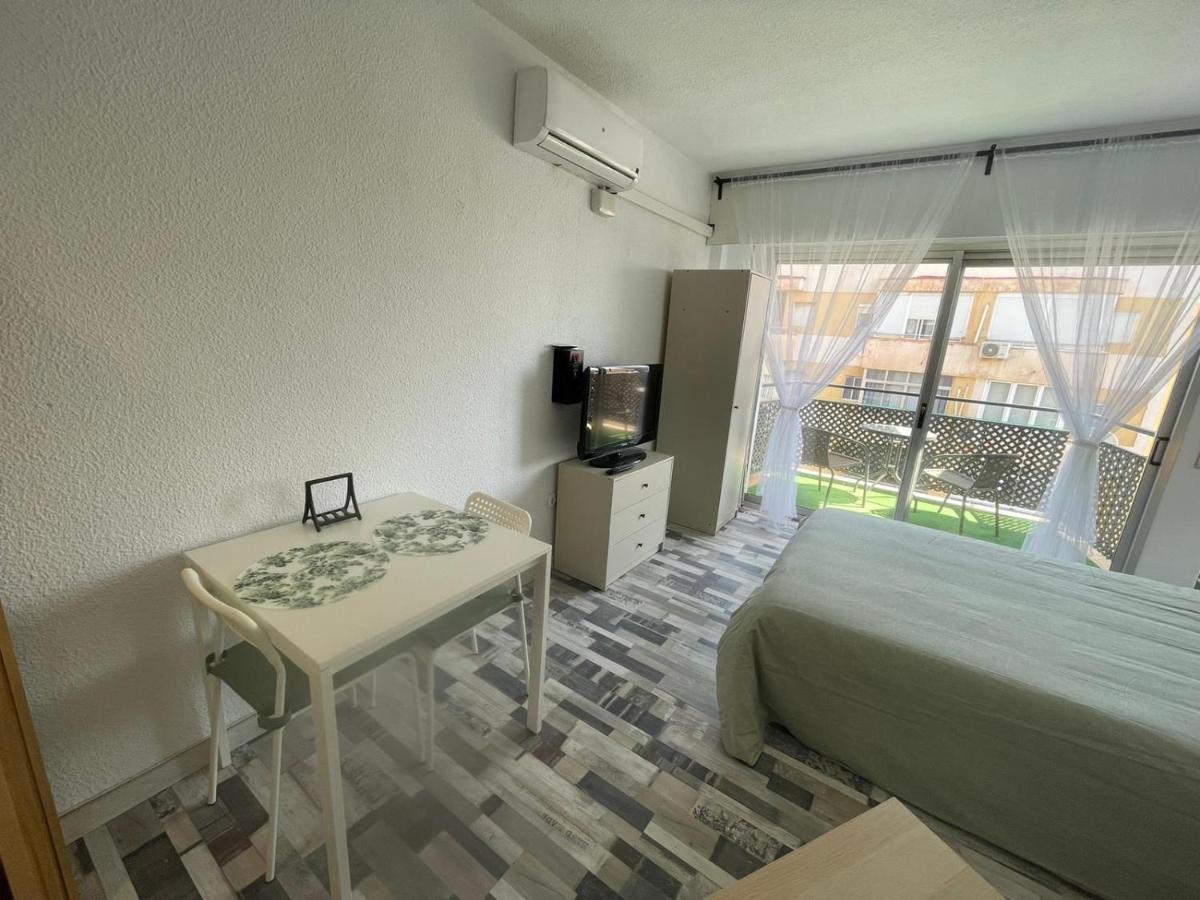 Confortable Estudio Con Terraza, Vistas A La Montana, Mar Y Mas Apartment ตอร์เรโมลิโนส ภายนอก รูปภาพ